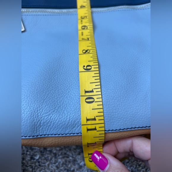 Tignanello Two Tone blue pebbled leather medium shoulder bag - Picture 4 of 12